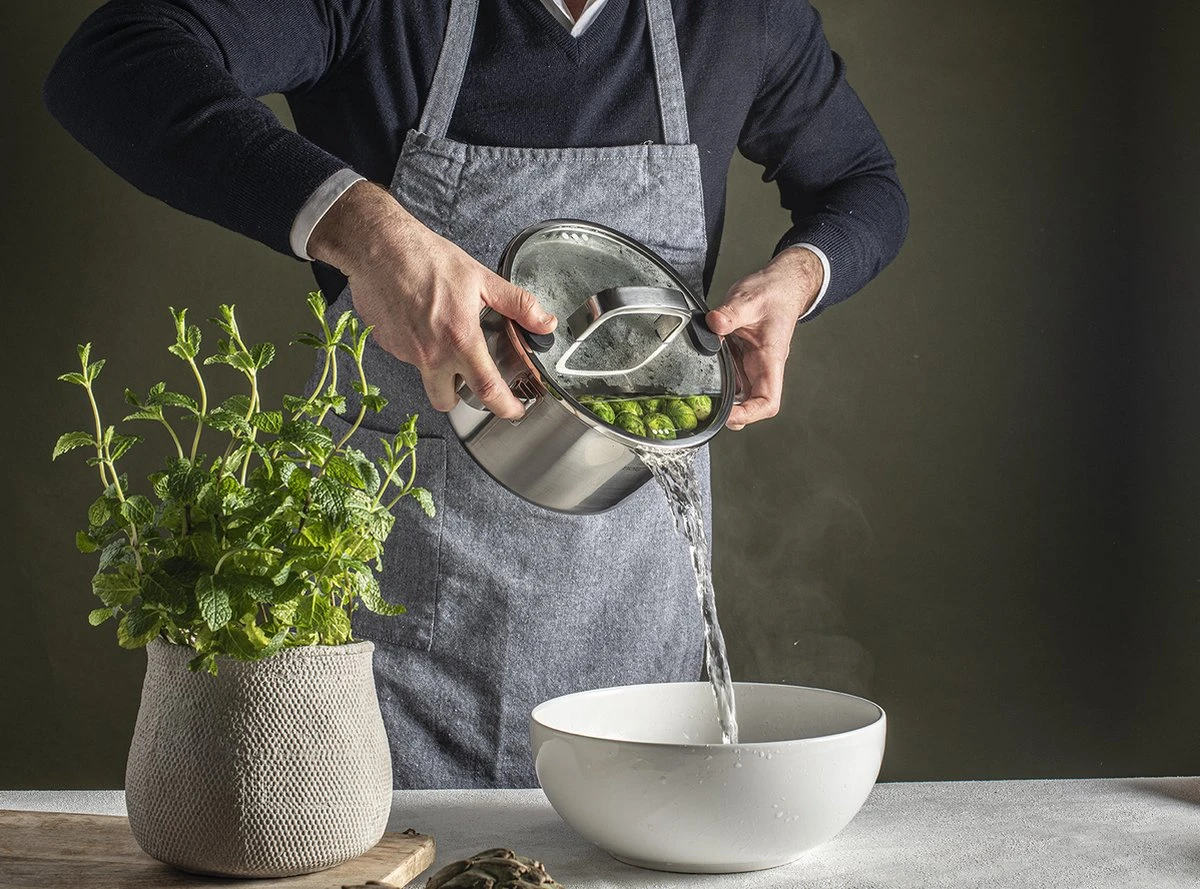 Sola Pannenset Juvia - 4 Delig - Ø 16,16,18,20 Cm - Zilver - RVS - Sandwichbodem - Afbeelding 14